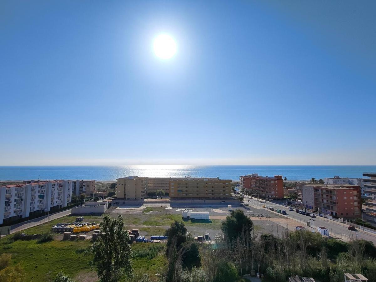 Global Properties, Moderno Apartamento Con Terraza Y Vistas Al Mar Канет-де-Беренгер Экстерьер фото